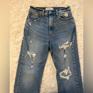 Abercrombie the ankle straight ultra high rise jean 🤍